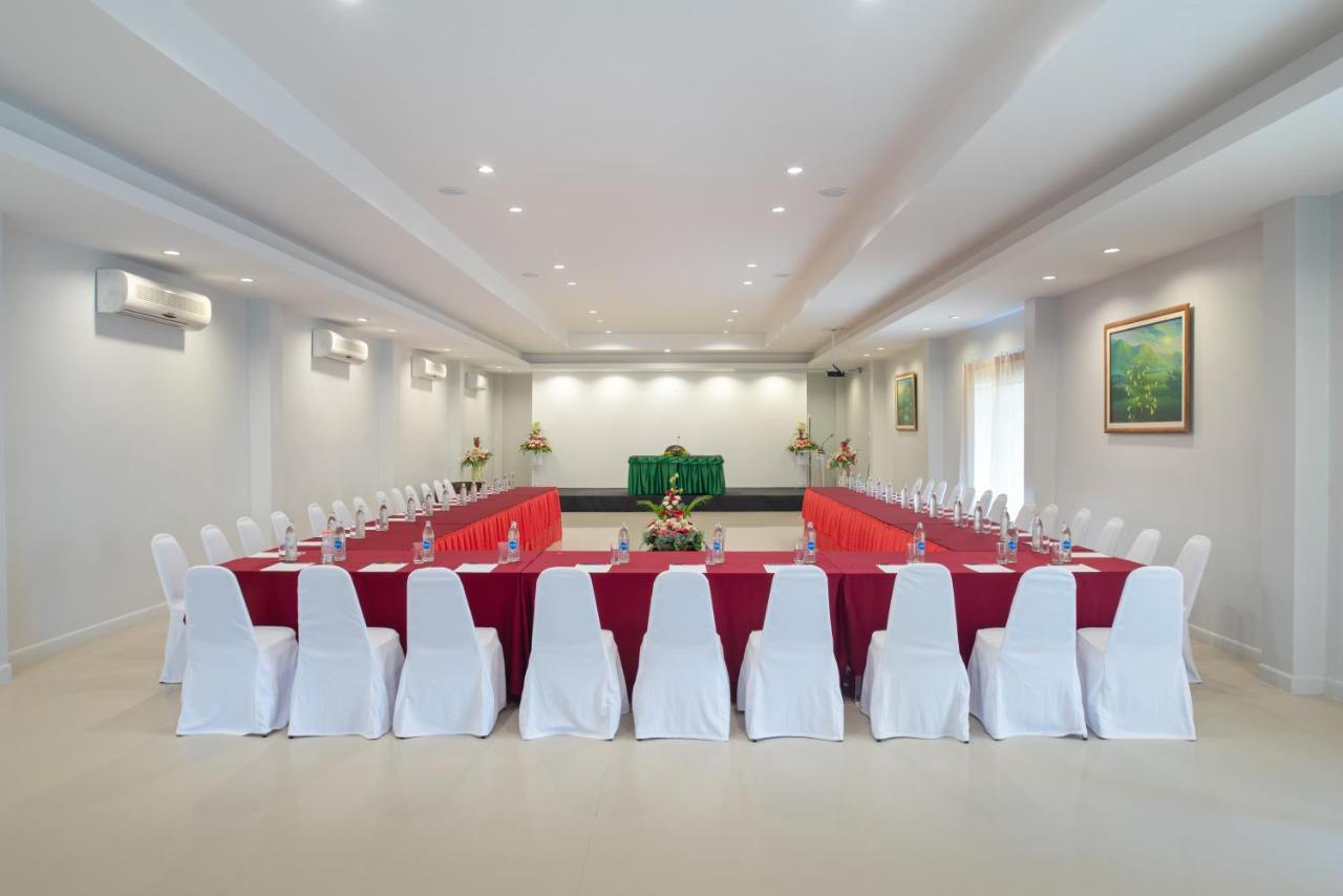 קו לנטה Royal Lanta Resort & Spa מראה חיצוני תמונה