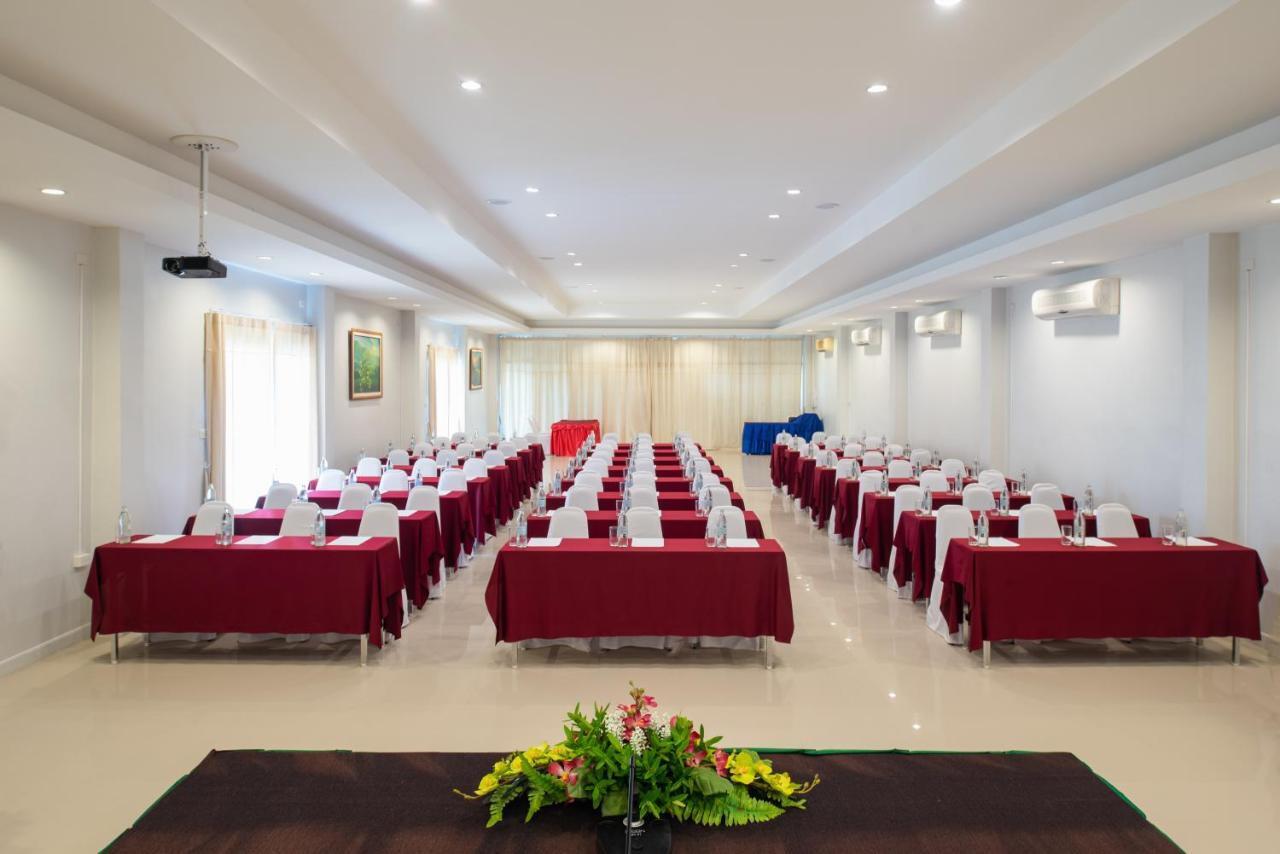 קו לנטה Royal Lanta Resort & Spa מראה חיצוני תמונה